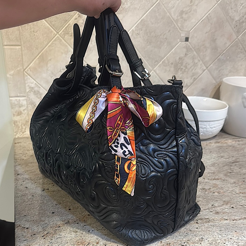 Elegant Black Embossed Italian Leather Extra-Large Tote with Twilly Accent - New